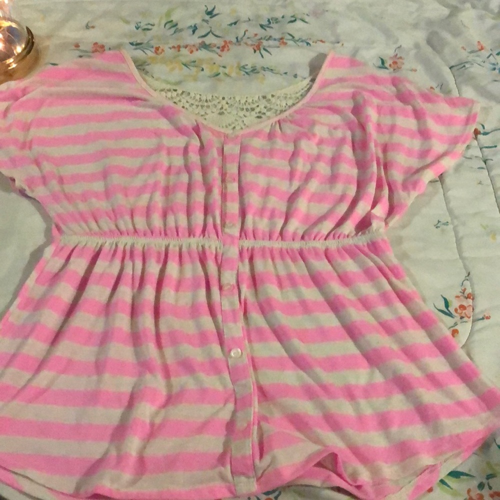 No Boundaries pink blouse
